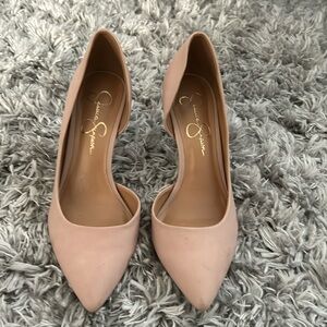 Pointed high heels
